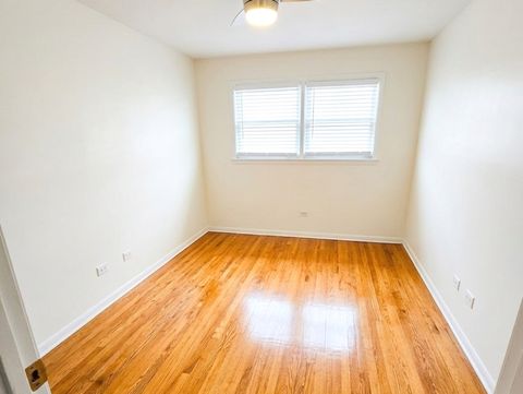 Tiny photo for 2605 W 83rd Place, Chicago, IL 60652 (MLS # 12578673)