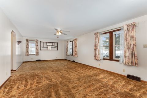 Tiny photo for Palos Hills, IL 60465 (MLS # 12501976)