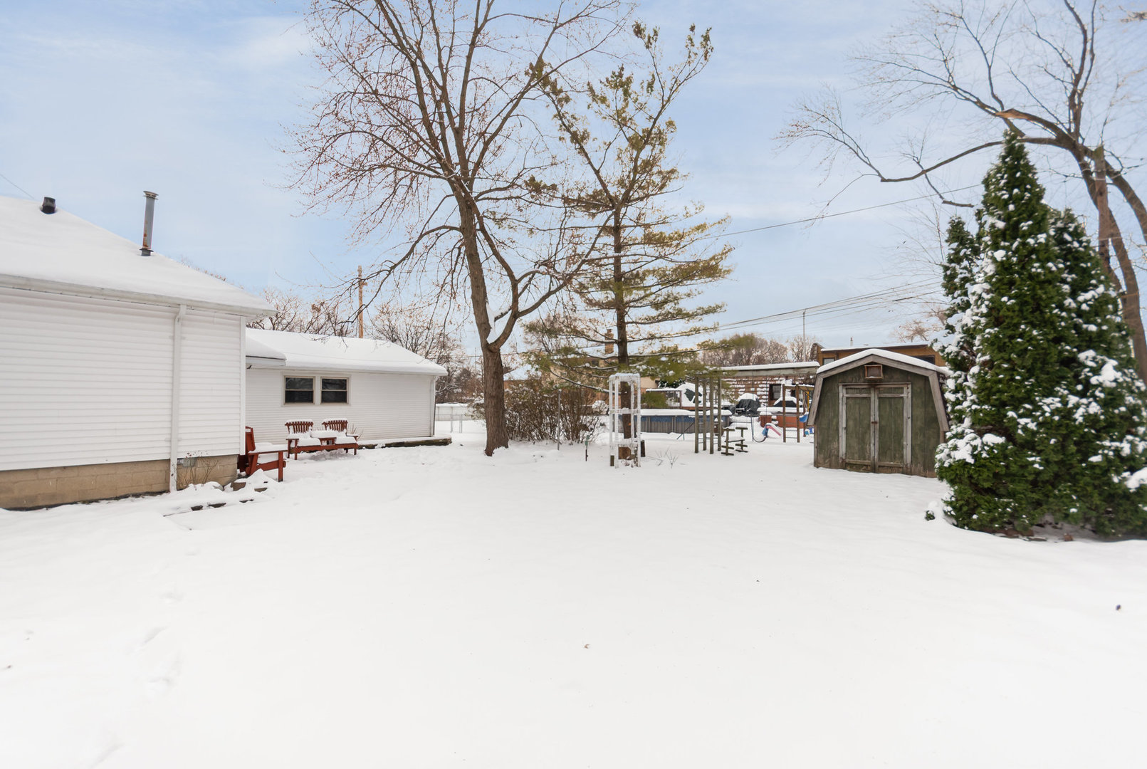 Palos Hills, Illinois 60465, United States, 5 Bedrooms Bedrooms, ,2 BathroomsBathrooms,Residential,Active,252475