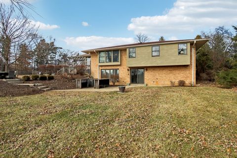 Tiny photo for 635 Signal Hill Road, North Barrington, IL 60010 (MLS # 12616220)