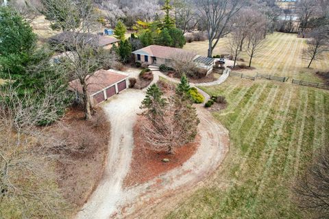 Tiny photo for 635 Signal Hill Road, North Barrington, IL 60010 (MLS # 12616220)