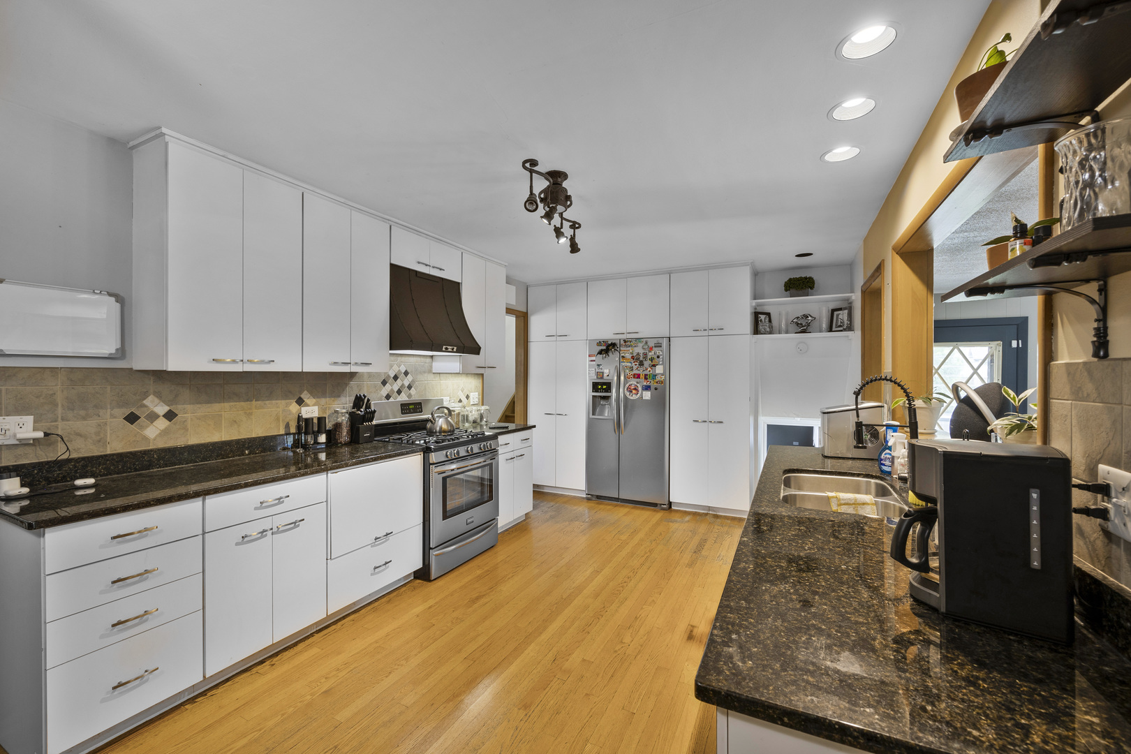 724 Lexington Drive