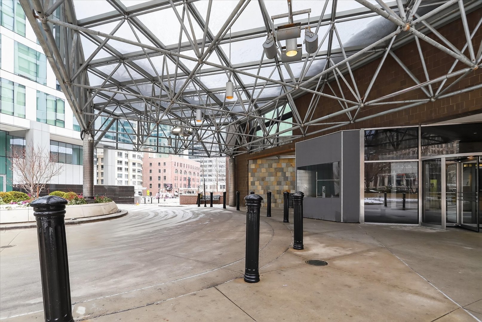 405 N WABASH Avenue 3312