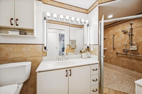 Tiny photo for 1 E Schiller Street #22A, Chicago, IL 60610 (MLS # 12576483)