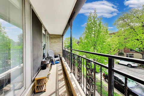Tiny photo for 1008 Washington Boulevard #9, Oak Park, IL 60302 (MLS # 12645919)