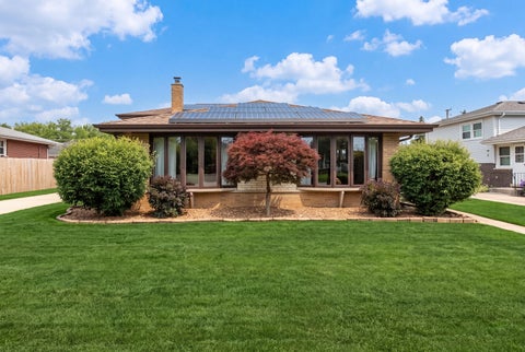 Photo of 7624 173rd Place, Tinley Park, IL 60477 (MLS # 12692674)