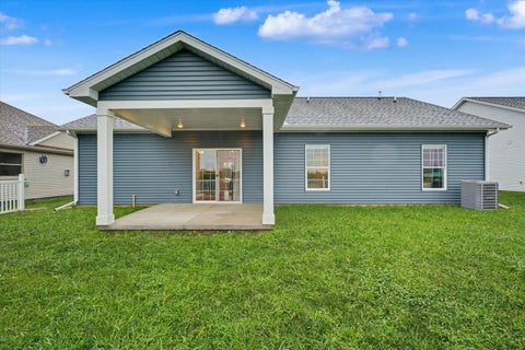 Tiny photo for 3704 Boulder Ridge Drive, Champaign, IL 61822 (MLS # 12731404)