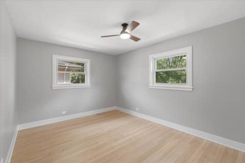 Tiny photo for 10 Linden Avenue, Buffalo Grove, IL 60089 (MLS # 12714711)