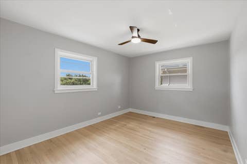 Tiny photo for 10 Linden Avenue, Buffalo Grove, IL 60089 (MLS # 12714711)