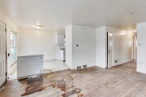 Tiny photo for 710 W 81st Place, Chicago, IL 60620 (MLS # 12532160)