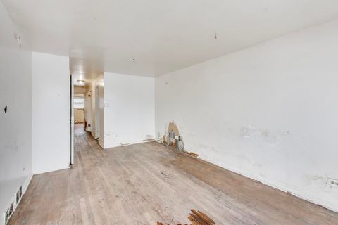 Tiny photo for 710 W 81st Place, Chicago, IL 60620 (MLS # 12532160)