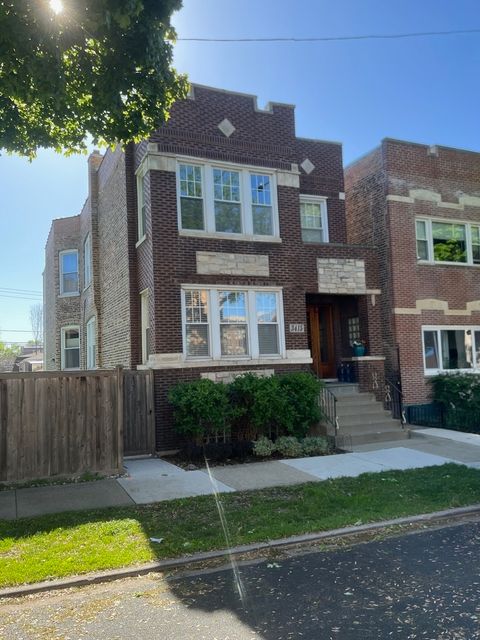3415 S Emerald Avenue Chicago IL 60616