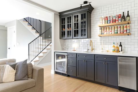 Tiny photo for 334 E Huntington Lane, Elmhurst, IL 60126 (MLS # 12601894)