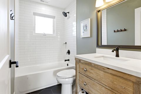 Tiny photo for 334 E Huntington Lane, Elmhurst, IL 60126 (MLS # 12601894)