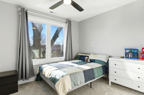 Tiny photo for 334 E Huntington Lane, Elmhurst, IL 60126 (MLS # 12601894)