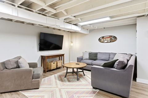 Tiny photo for 334 E Huntington Lane, Elmhurst, IL 60126 (MLS # 12601894)