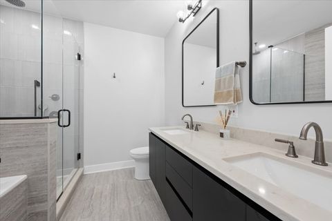 Tiny photo for 4537 N Clark Street #3C, Chicago, IL 60640 (MLS # 12629739)