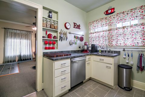 Tiny photo for 396 S Wildwood Avenue, Kankakee, IL 60901 (MLS # 12580888)