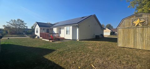 Tiny photo for 1913 E Newport Drive, Urbana, IL 61802 (MLS # 12498986)