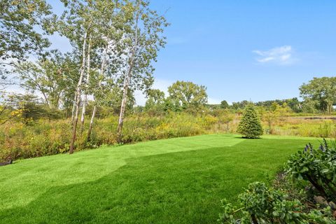 Tiny photo for 355 Hickory Court, Lake Forest, IL 60045 (MLS # 12596739)