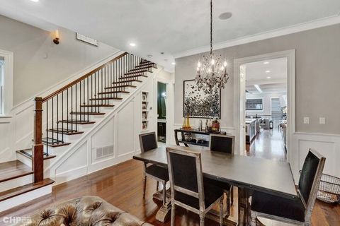 Tiny photo for 3851 N Hermitage Avenue, Chicago, IL 60613 (MLS # 12416686)