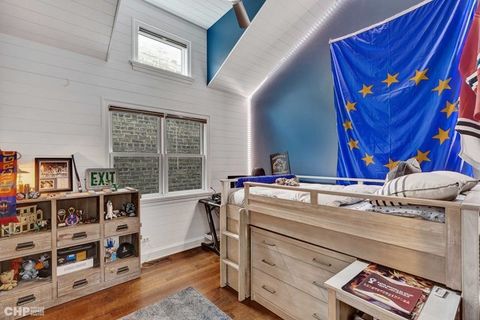Tiny photo for 3851 N Hermitage Avenue, Chicago, IL 60613 (MLS # 12416686)