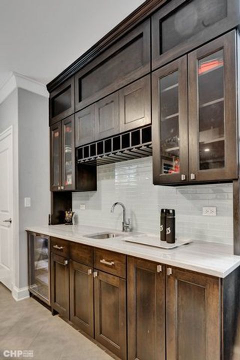 Tiny photo for 3851 N Hermitage Avenue, Chicago, IL 60613 (MLS # 12416686)