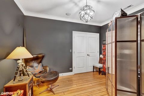 Tiny photo for 3851 N Hermitage Avenue, Chicago, IL 60613 (MLS # 12416686)
