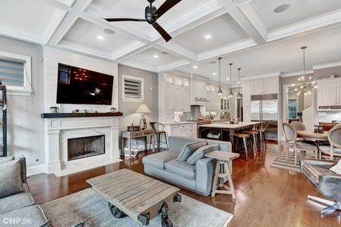 Tiny photo for 3851 N Hermitage Avenue, Chicago, IL 60613 (MLS # 12416686)