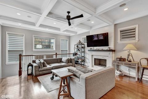 Tiny photo for 3851 N Hermitage Avenue, Chicago, IL 60613 (MLS # 12416686)