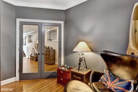 Tiny photo for 3851 N Hermitage Avenue, Chicago, IL 60613 (MLS # 12416686)