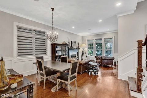 Tiny photo for 3851 N Hermitage Avenue, Chicago, IL 60613 (MLS # 12416686)
