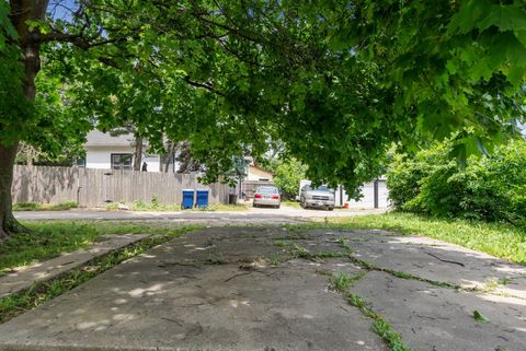 A home in North Chicago