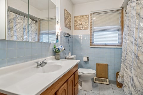 Tiny photo for 818 S 2nd Avenue, Maywood, IL 60153 (MLS # 12779939)