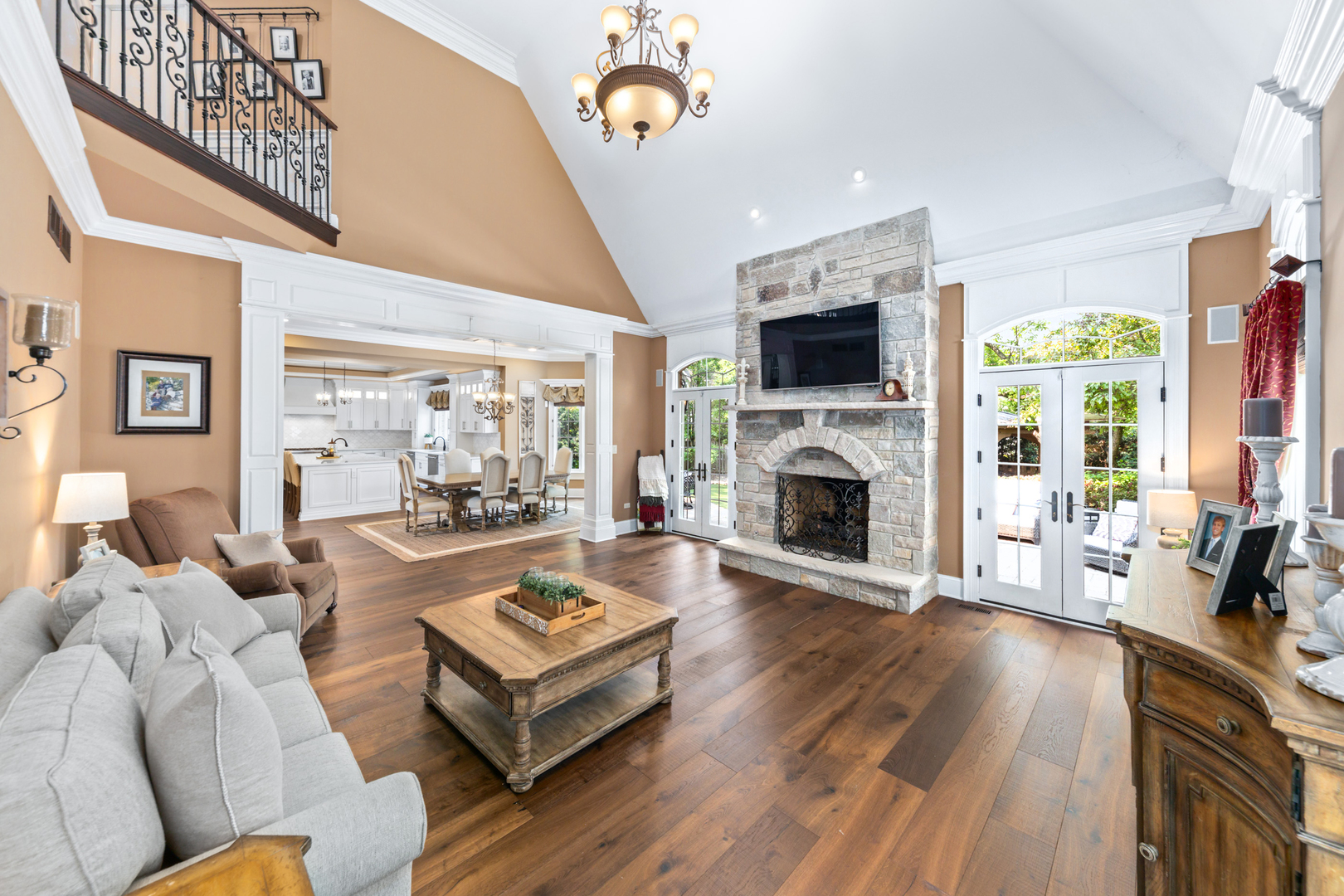 655 Thornwood Drive