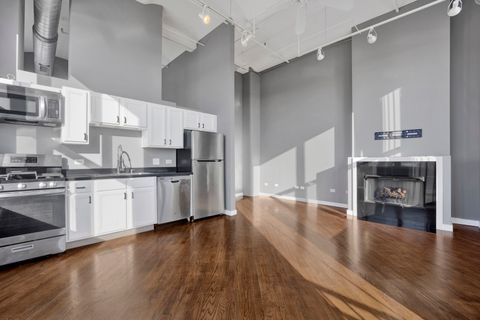 Tiny photo for 500 S CLINTON Street #817, Chicago, IL 60607 (MLS # 12529344)