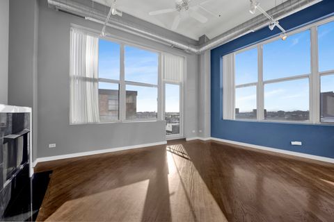 Tiny photo for 500 S CLINTON Street #817, Chicago, IL 60607 (MLS # 12529344)
