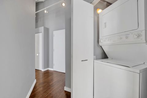 Tiny photo for 500 S CLINTON Street #817, Chicago, IL 60607 (MLS # 12529344)