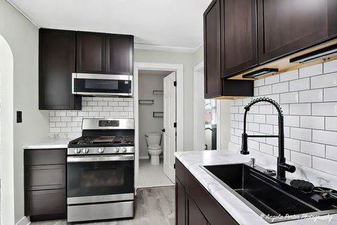 Tiny photo for 116 Highmoor Drive, Round Lake Park, IL 60073 (MLS # 12559258)