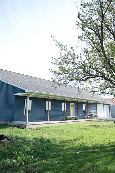 Tiny photo for 466 County Road 100, Sadorus, IL 61872 (MLS # 12633432)