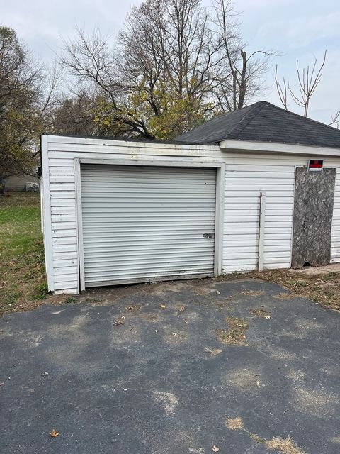 A home in Dolton