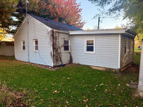 Photo of 305 N Lincoln Avenue, Dixon, IL 61021 (MLS # 12796479)