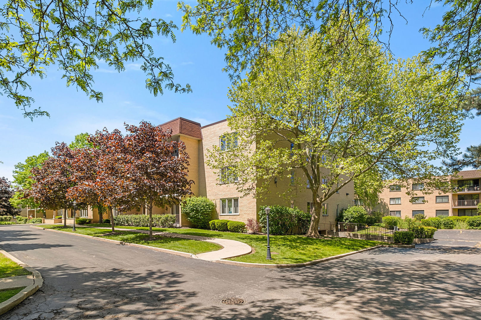 6050 W Eastwood Avenue 309