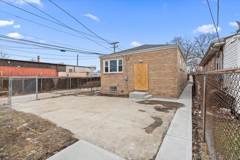 Tiny photo for 9514 S Normal Avenue, Chicago, IL 60628 (MLS # 12535503)