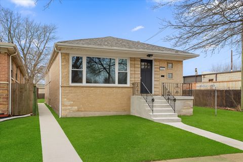 Tiny photo for 9514 S Normal Avenue, Chicago, IL 60628 (MLS # 12535503)