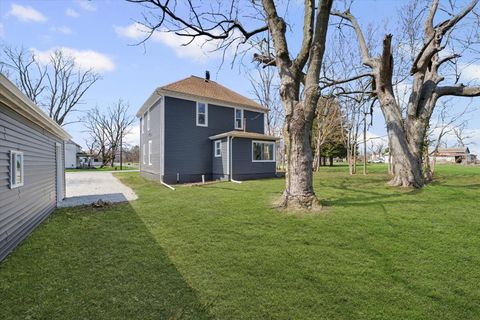 Tiny photo for 365 N Lincoln Street, Bement, IL 61813 (MLS # 12606474)