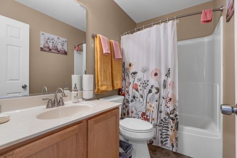 Tiny photo for 2009 ASHBROOK Court, Plainfield, IL 60586 (MLS # 12587300)