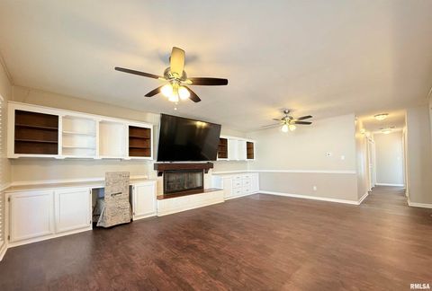 Tiny photo for 30 Red Bud Road, Harrisburg, IL 62946 (MLS # EB459684)