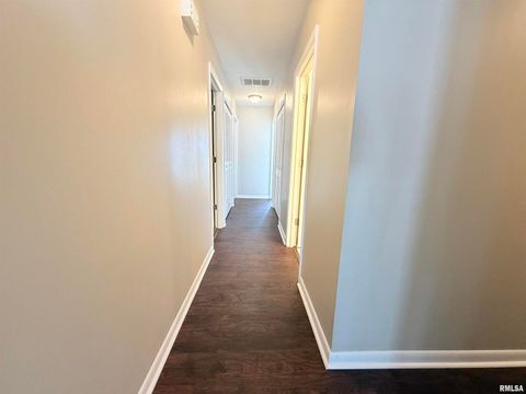 Tiny photo for 30 Red Bud Road, Harrisburg, IL 62946 (MLS # EB459684)