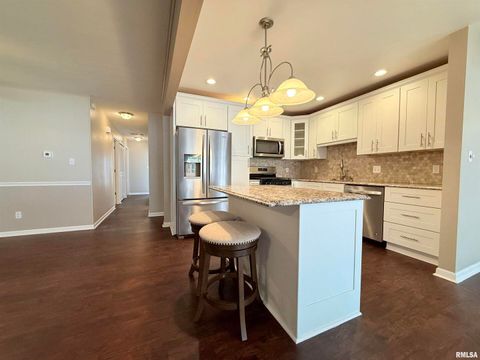 Tiny photo for 30 Red Bud Road, Harrisburg, IL 62946 (MLS # EB459684)